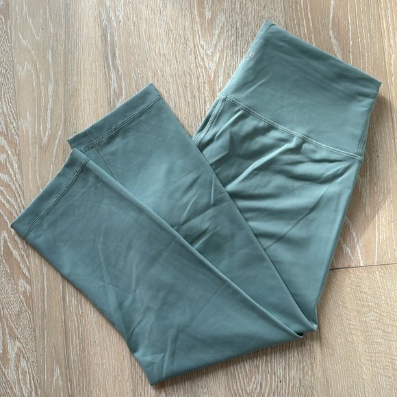 lululemon athletica Pants - lululemon Wunder Train High-Rise Crop Legging 21" Teal Sz10